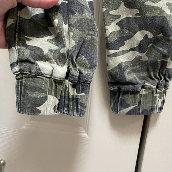 Almost Famous Pants Cargo - Picture 7 of 10